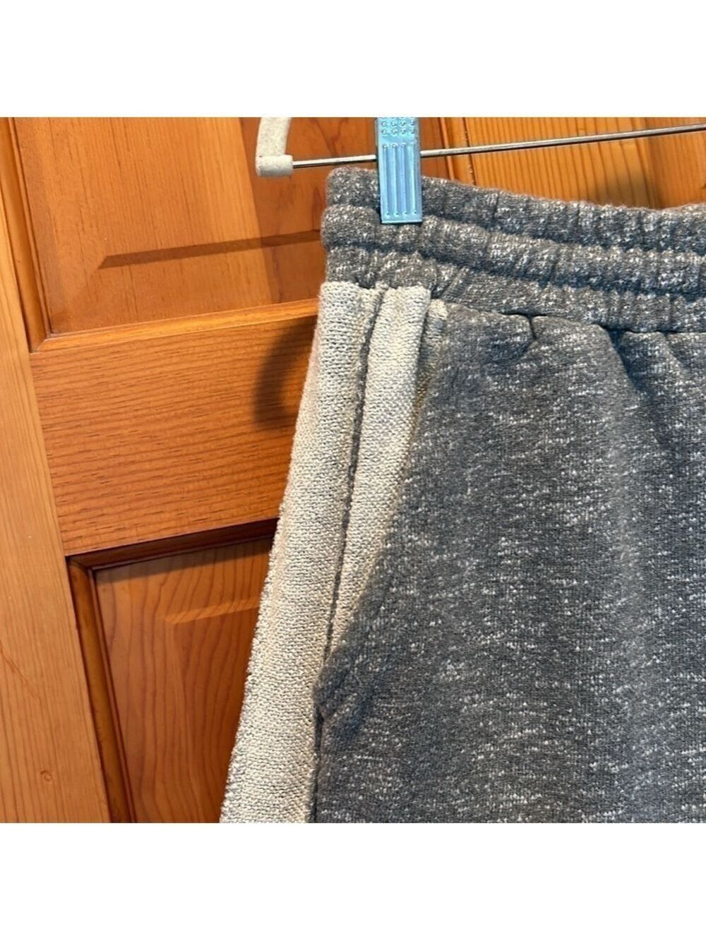FATE Women's Grey Jogger Sweatpants with White Terrycloth Stripe Size Large - Picture 4 of 7